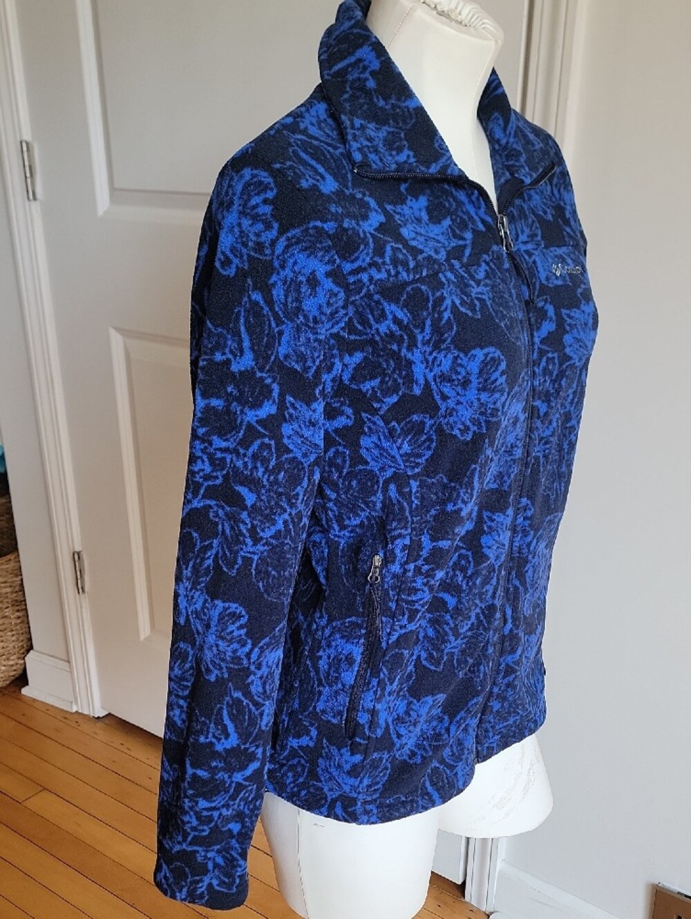 Columbia Fast Trek Printed Fleece Jacket Blue Floral Full Zip Women's Size XS - Picture 2 of 5